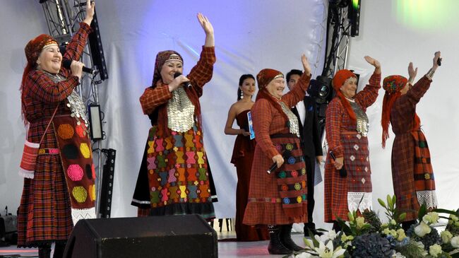 Участницы музыкального коллектива Бурановские бабушки