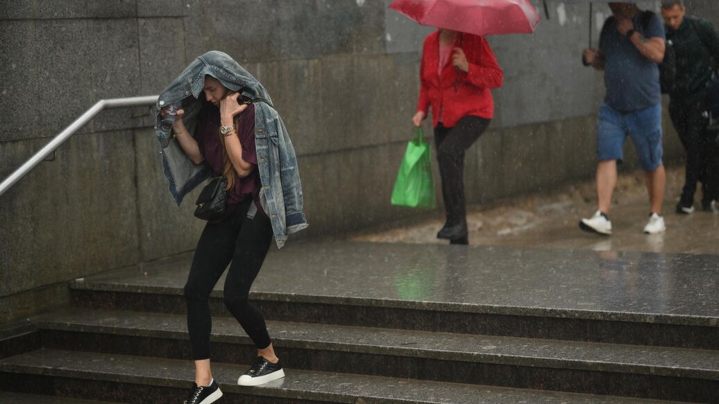 Понедельник стал самым дождливым днем в Москве с 1879 года