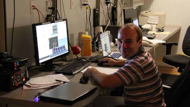 Главный научный сотрудник отдела теоретической физики Института ядерных исследований РАН, член-корреспондент Российской академии наук Сергей Троицкий Главный научный сотрудник отдела теоретической физики Института ядерных исследований РАН, член-корреспондент Российской академии наук Сергей Троицкий