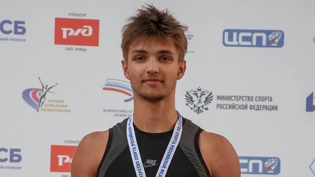 Легкоатлет Алексей Данилов