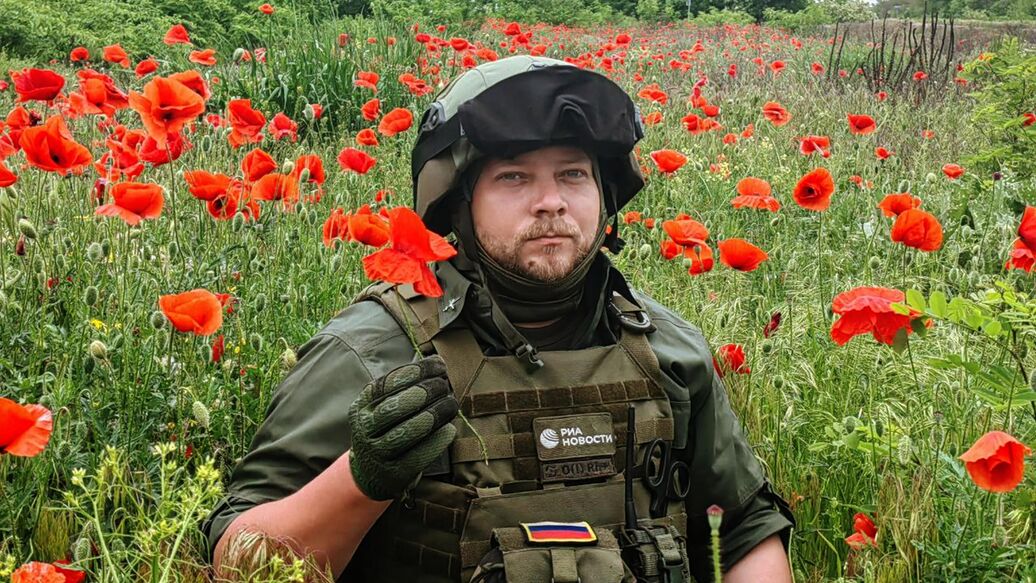 Захарова назвала удар по военкору Журавлеву спланированным