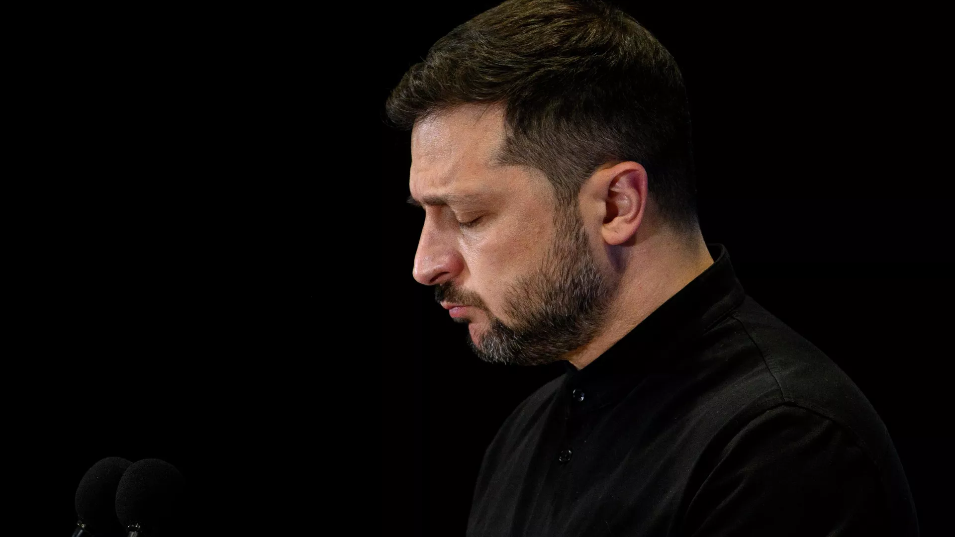 Зеленский пожаловался, что ЕС не передал обещанную Украине помощь