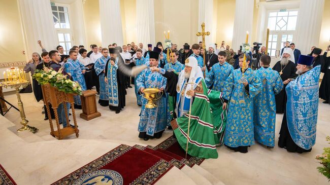 Патриарх Московский и всея Руси Кирилл освятил восстанавливавшийся храм-памятник павшим воинам в честь Нерукотворного Образа Спасителя в Казани