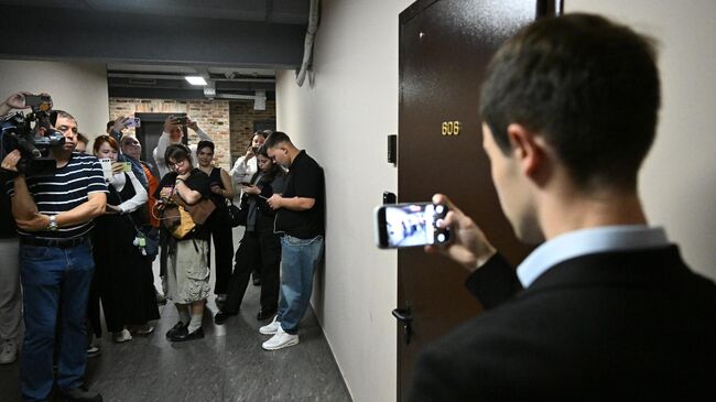 Обыски в офисе Telegram-канала Baza в Москве