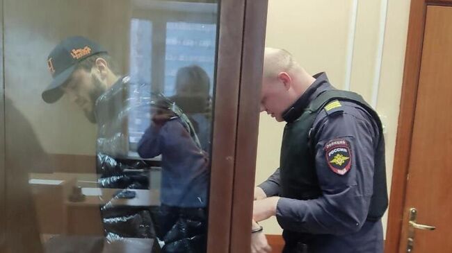 Автоблогер Гаджи Гаджиев в зале суда