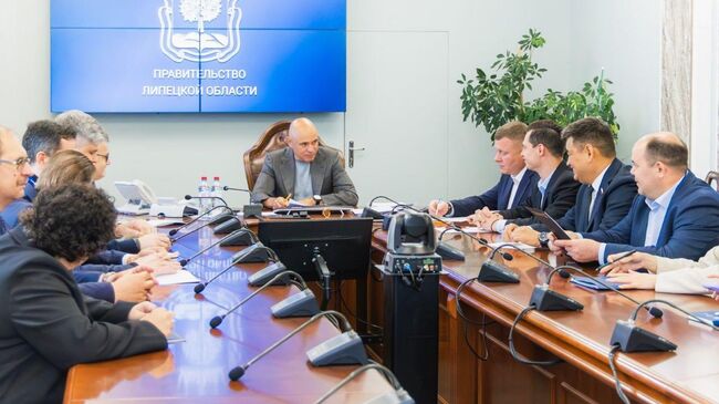 Губернатор Липецкой области Игорь Артамонов
