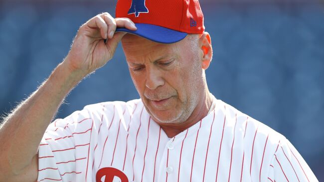 Актер Брюс Уиллис Актер Брюс Уиллис