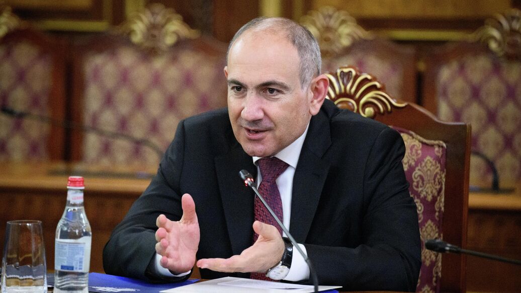 Пашинян предложил принять упрощенный устав ААЦ для смещения католикоса