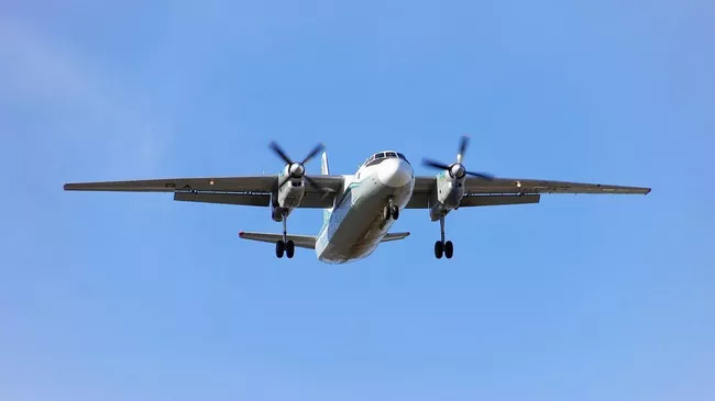 Пассажирский самолет Ан-24 авиакомпании Ангара