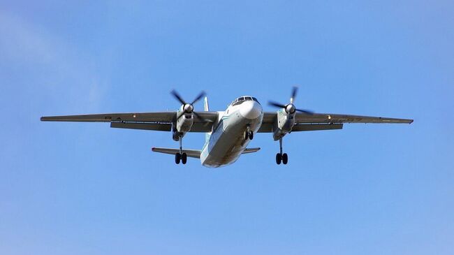 Самолет АН-24. Архивное фото