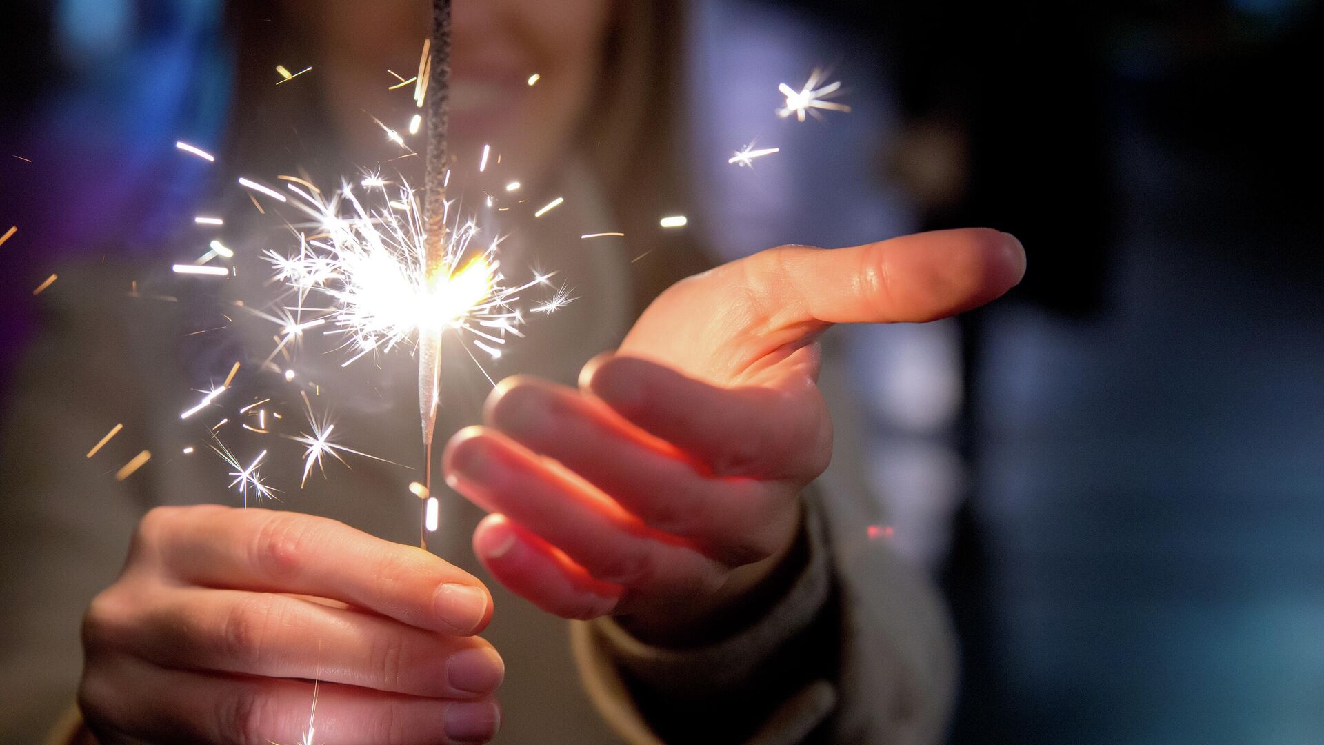 Бенгальские огни Бенгальские огни - РИА Новости, 1920, 15.12.2024