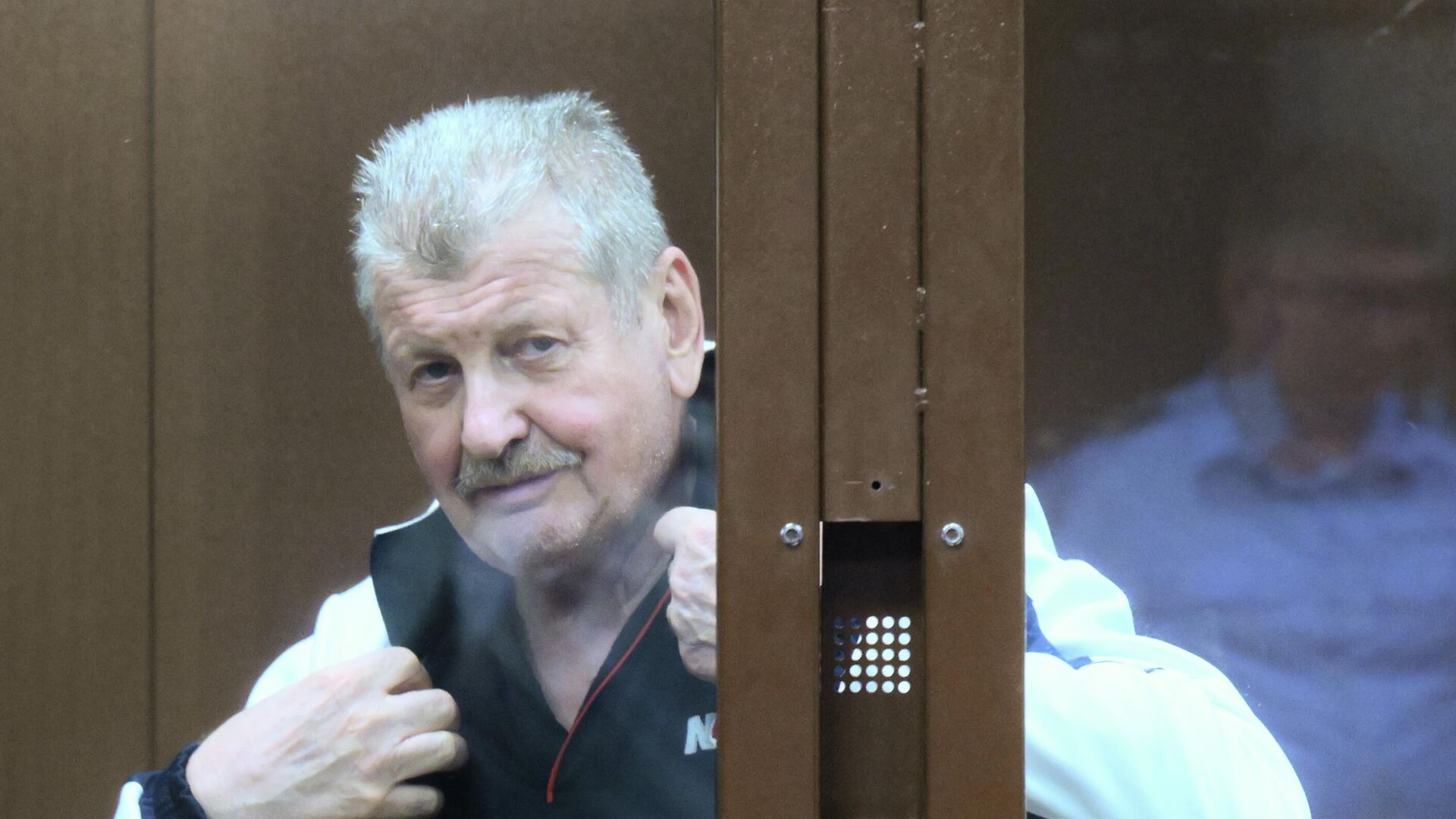 Брянскому вице-губернатору Симоненко вменяется злоупотребление полномочиями