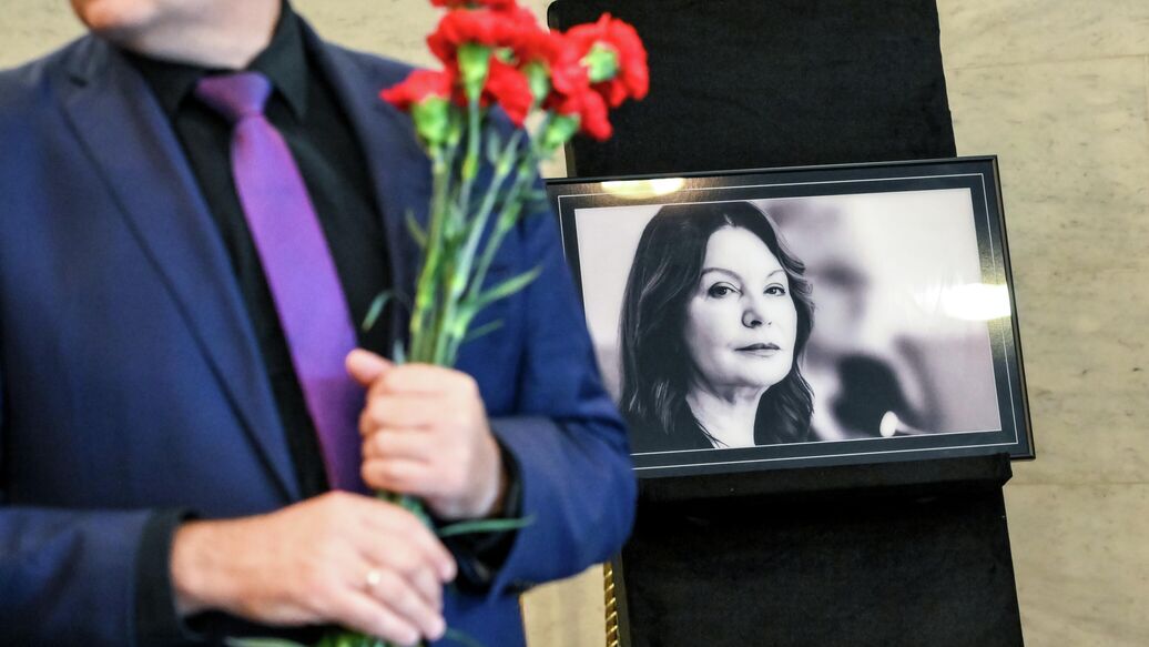 Прощание с председателем Верховного суда Ириной Подносовой