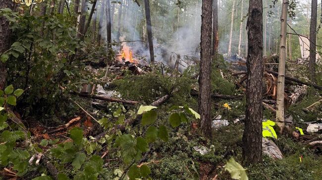 Место крушения пассажирского самолета Ан-24 в Амурской области