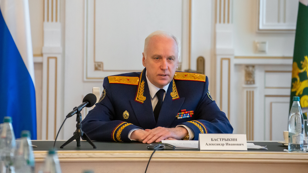 Бастрыкин заинтересовался делом бойца, устроившего спарринг с памятником