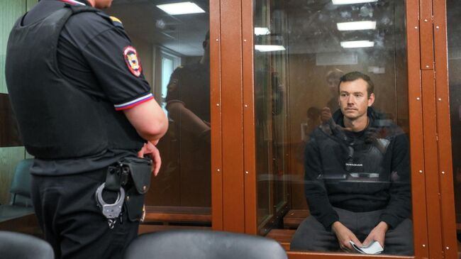 Бывший вице-губернатор Челябинской области Александр Богашов в Басманном суде Москвы