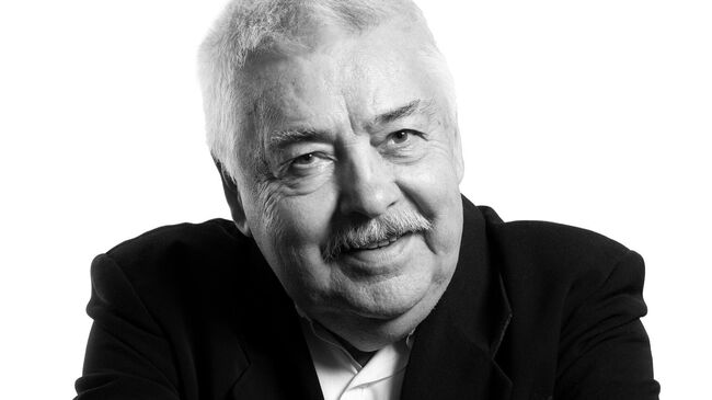  Заслуженный артист России Валерий Смирнов 