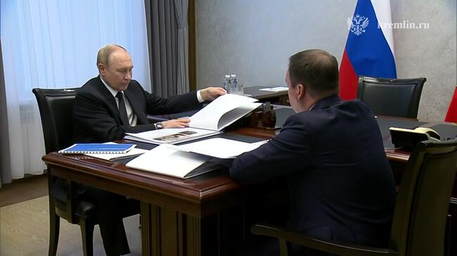 Рабочая встреча Путина с губернатором Архангельской области 