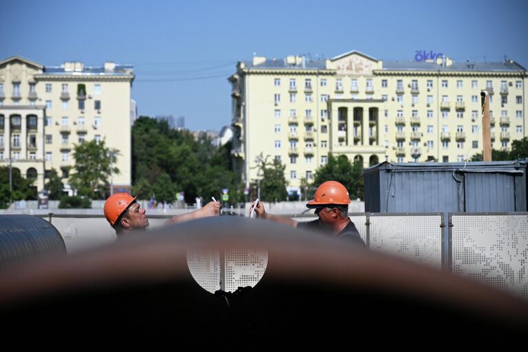 Работы по прокладке газопровода на Кропоткинском дюкере