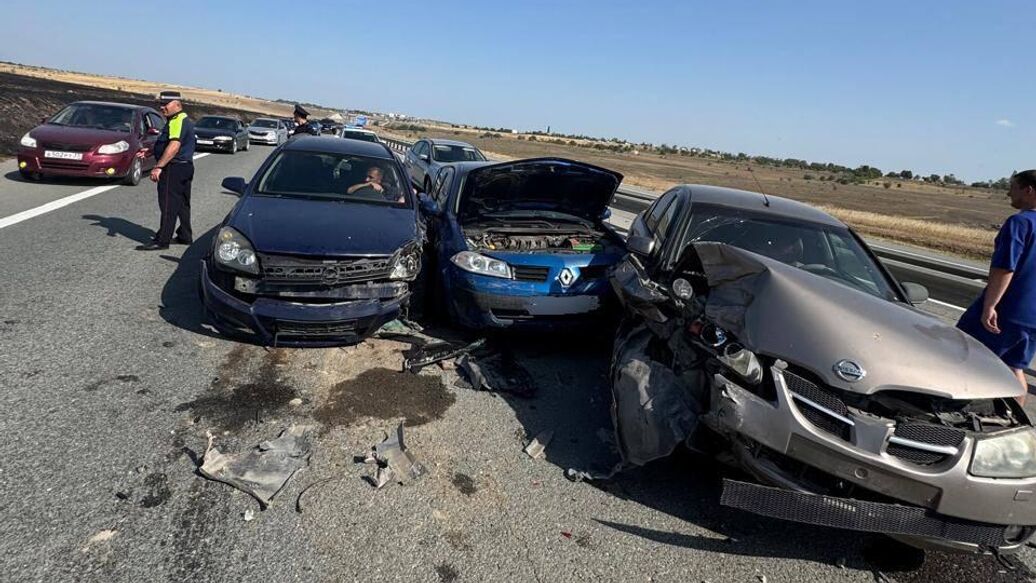 На трассе Симферополь — Евпатория произошли массовые ДТП