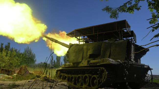 Боевая работа самоходной артиллерийской установки 2С19 Мста-С в зоне СВО