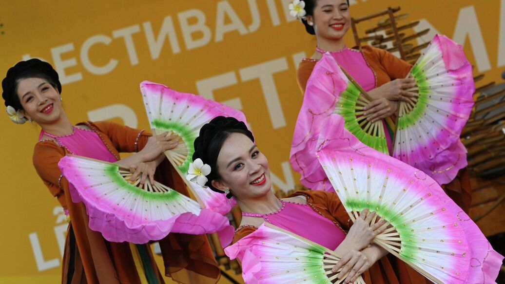 Необычный театр, ярмарка и вкусный фо-бо. Как Вьетнам удивляет Москву