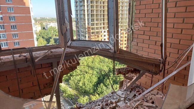 Последствия обстрела Донецка со стророны ВСУ