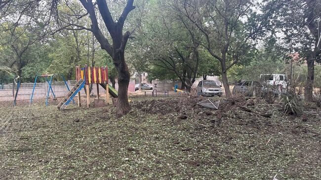 Обстрел со стороны ВСУ территории детской площадки в городе Васильевка