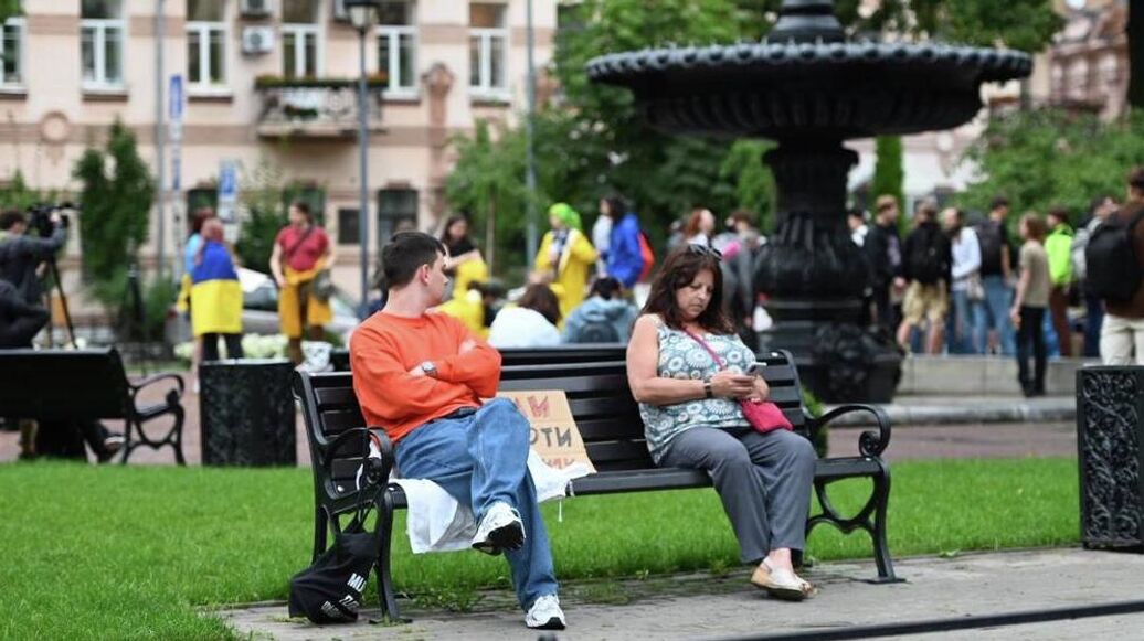 Жители Киева вышли на митинг против ограничения прав НАБУ и САП