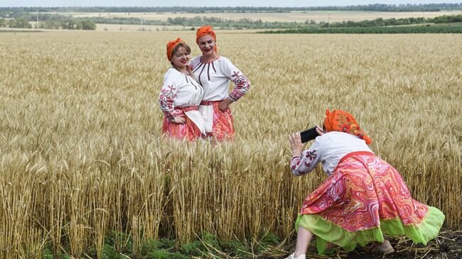 Республиканский праздник День поля в ДНР Республиканский праздник День поля в ДНР