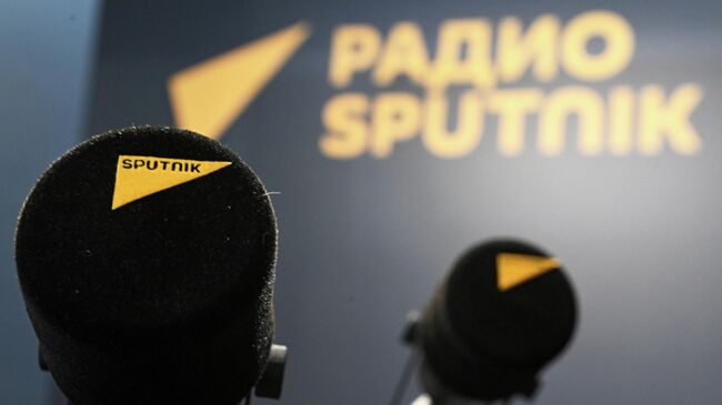 Микрофоны в студии радио Sputnik