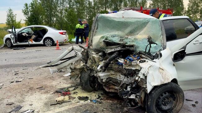 Место столкновения двух легковых автомобилей в Пензенской области. 1 августа 2025