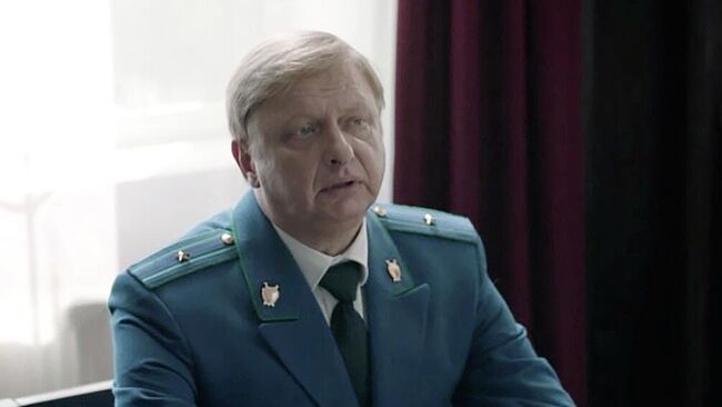 Актер Максим Глотов в сериале Неукротимая Неупокоева