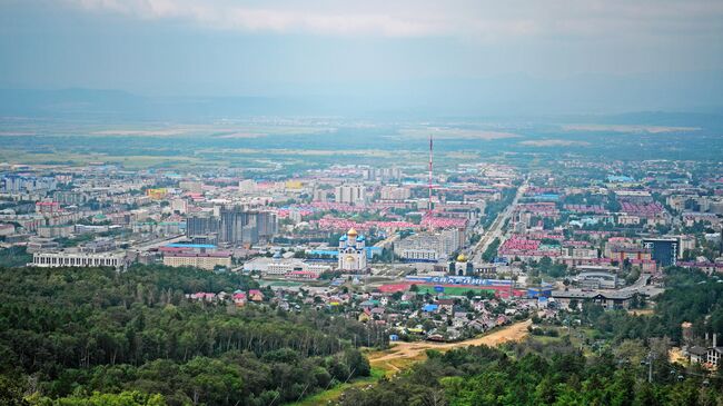 Вид на город Южно-Сахалинск