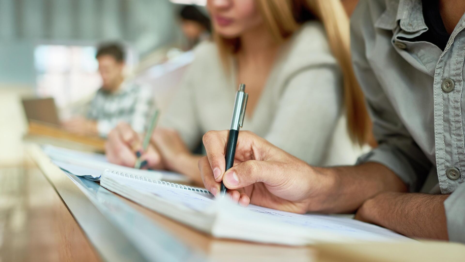 Студенты на лекции - РИА Новости, 1920, 05.08.2025