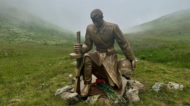 Памятник Воинам, отдавшим жизни за свободу и независимость Родины на перевале Аишха