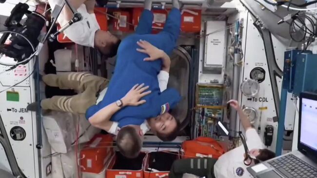 Встреча российского космонавта Олега Платонова на МКС