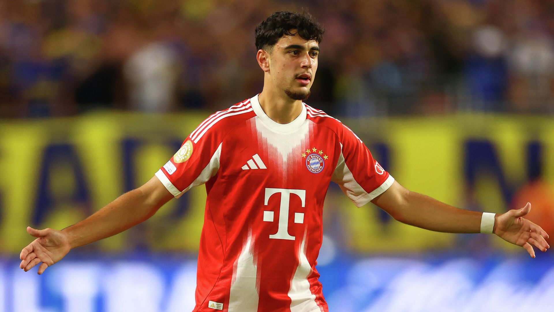 Полузащитник мюнхенской Баварии Александар Павлович - РИА Новости, 1920, 02.08.2025