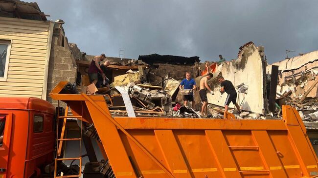 Последствия атаки беспилотников со стороны ВСУ в Адлерском районе