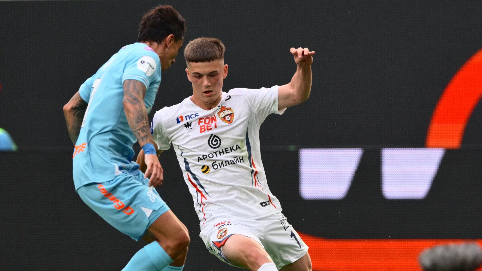 Густаво Мантуан (Зенит) и Кирилл Глебов (ЦСКА) - РИА Новости, 1920, 12.12.2025
