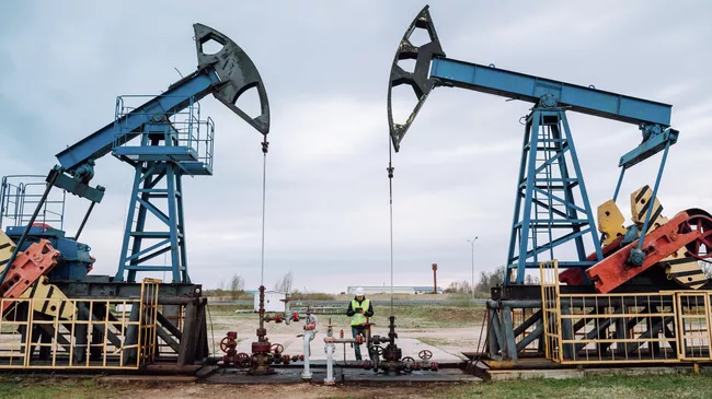 Нефтяные вышки