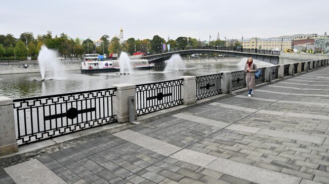 Кадашевская набережная после реконструкции