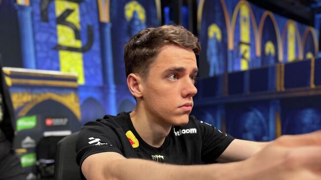 Украинский киберспортсмен российской команды Team Spirit Мирослав zont1x Плахотя 