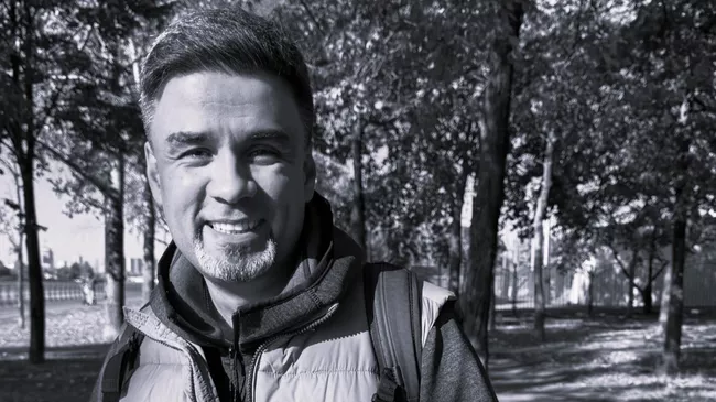 Комментатор фигурного катания Александр Гришин