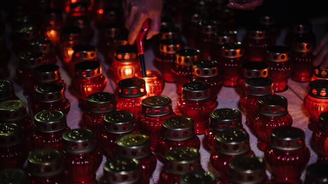 Зажженные в честь годовщины вторжения ВСУ лампады в Курске