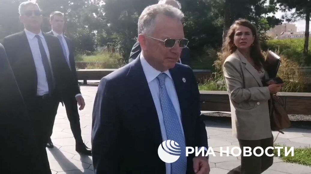 Уиткофф не стал делиться ожиданиями от переговоров в Кремле