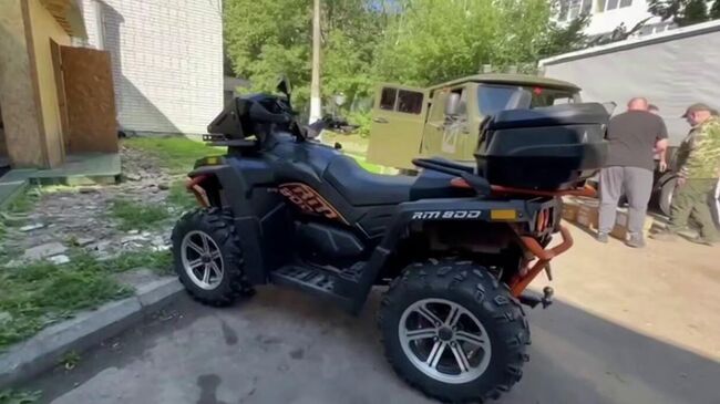 Тульская область направила бойцам ВС РФ квадроциклы и медоборудование. Кадр видео