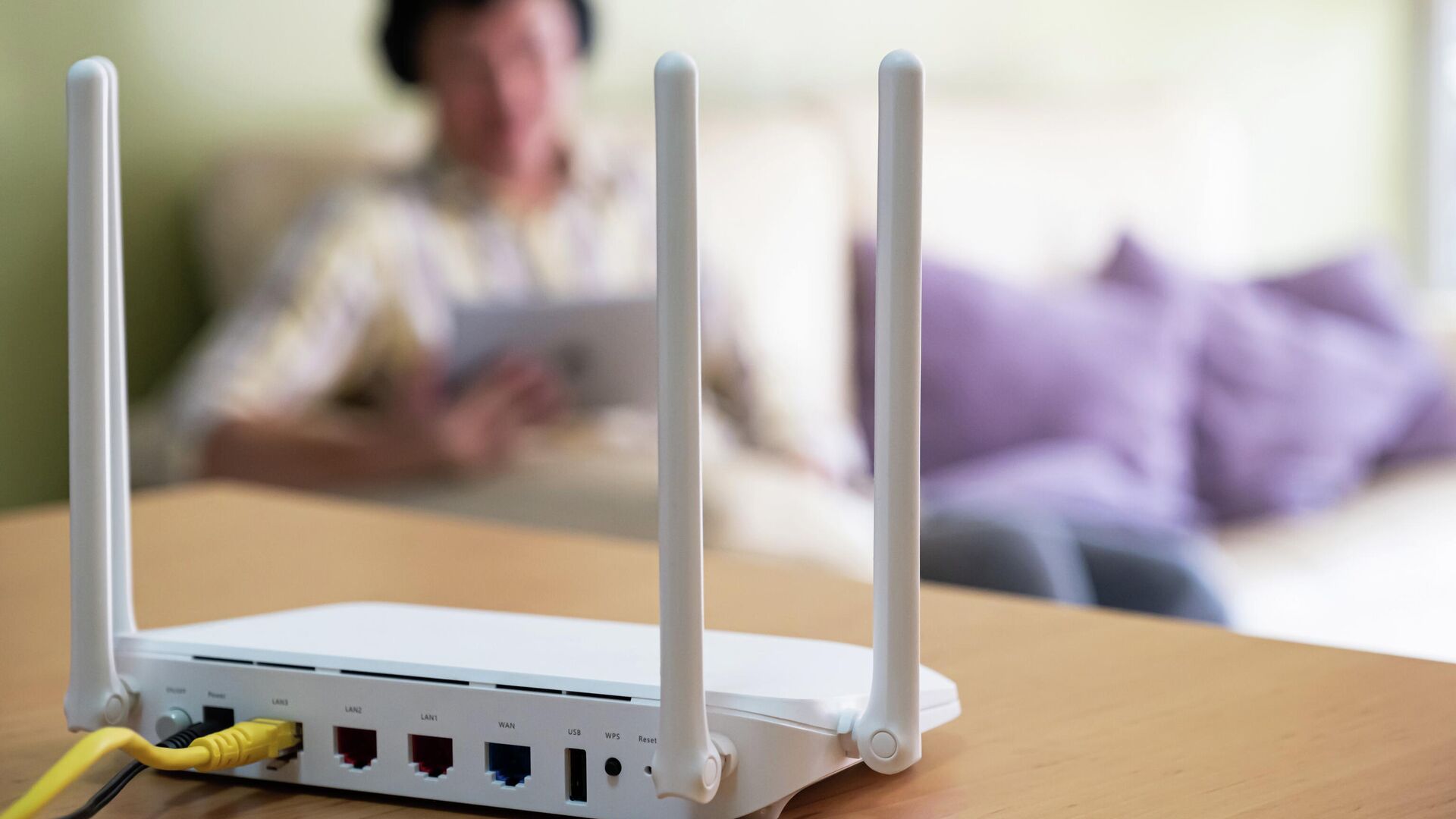 Домашний Wi-Fi роутер - РИА Новости, 1920, 07.08.2025