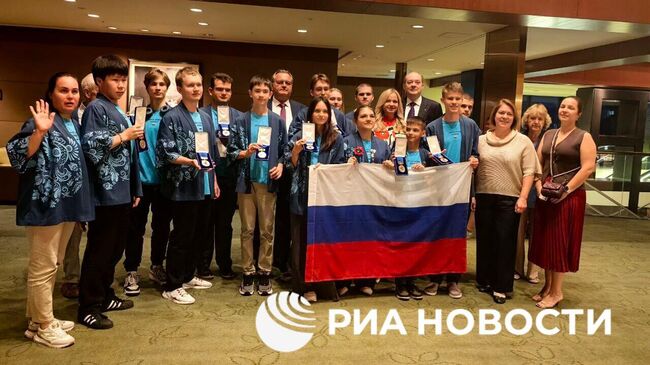 Российские школьники завоевали три золотых, две серебряных и три бронзовых медали на Международной выставке юных изобретателей в японской Осаке Российские школьники завоевали три золотых, две серебряных и три бронзовых медали на Международной выставке юных изобретателей в японской Осаке