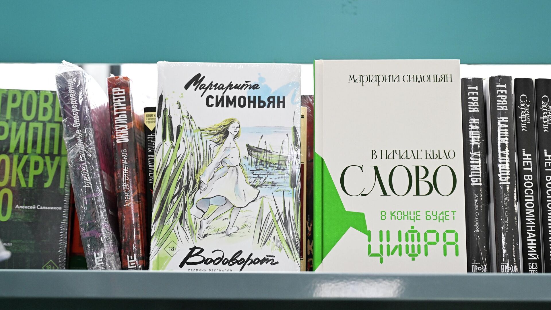 Патриарх Кирилл вручил Маргарите Симоньян орден княгини Ольги III степени